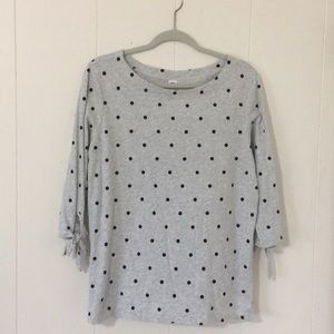 🦋$5 each for 2 or more🦋Gray and black dot